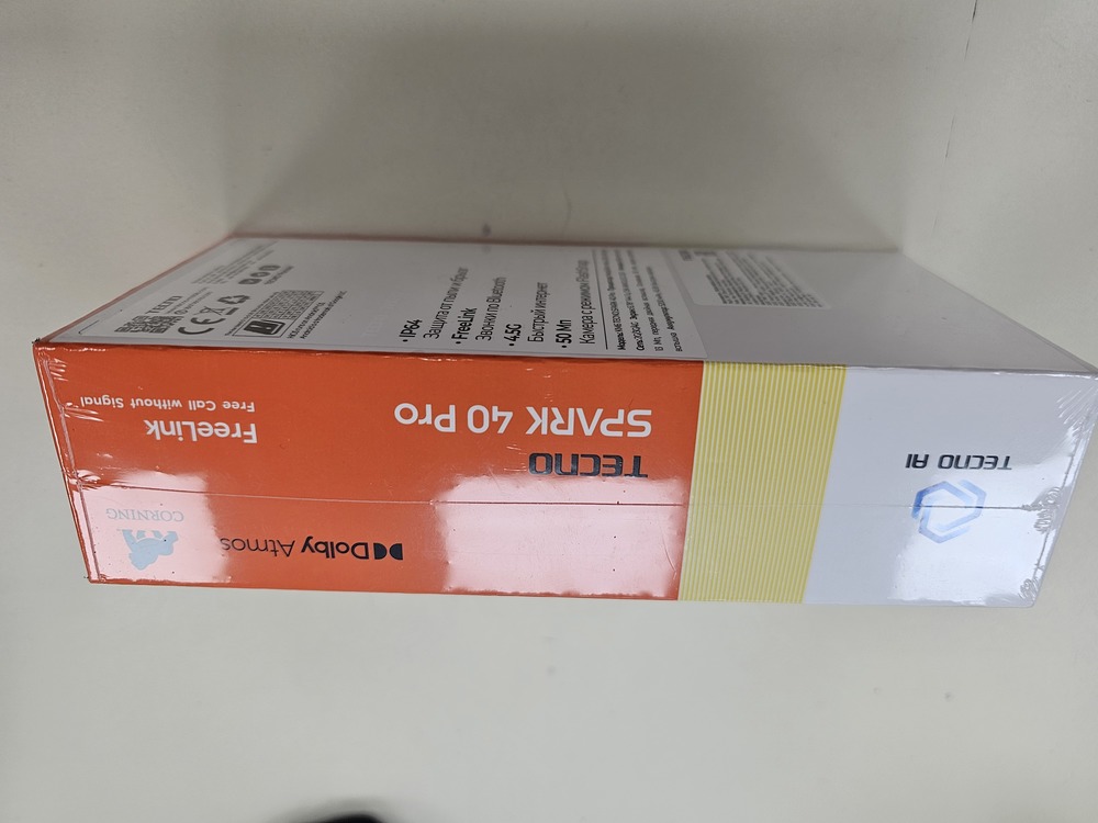 Смартфон Tecno SPARK 40 PRO 8/128