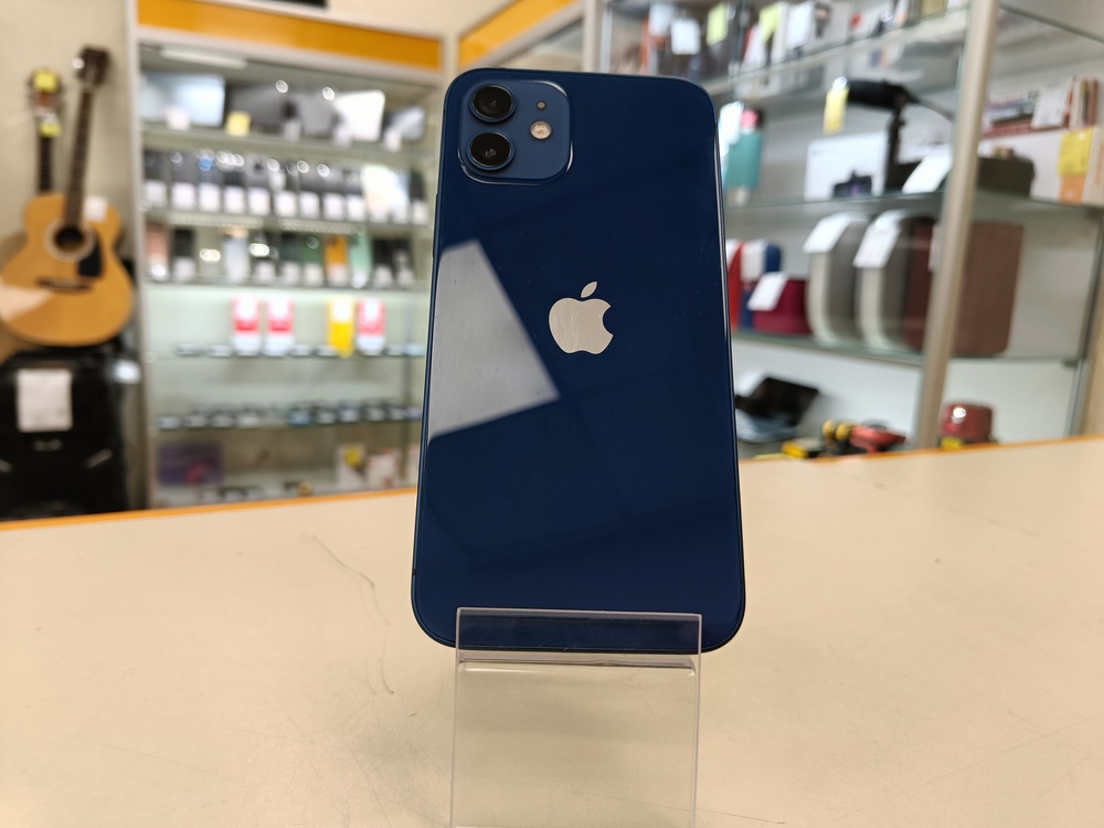 Смартфон Apple iPhone 12 64Gb