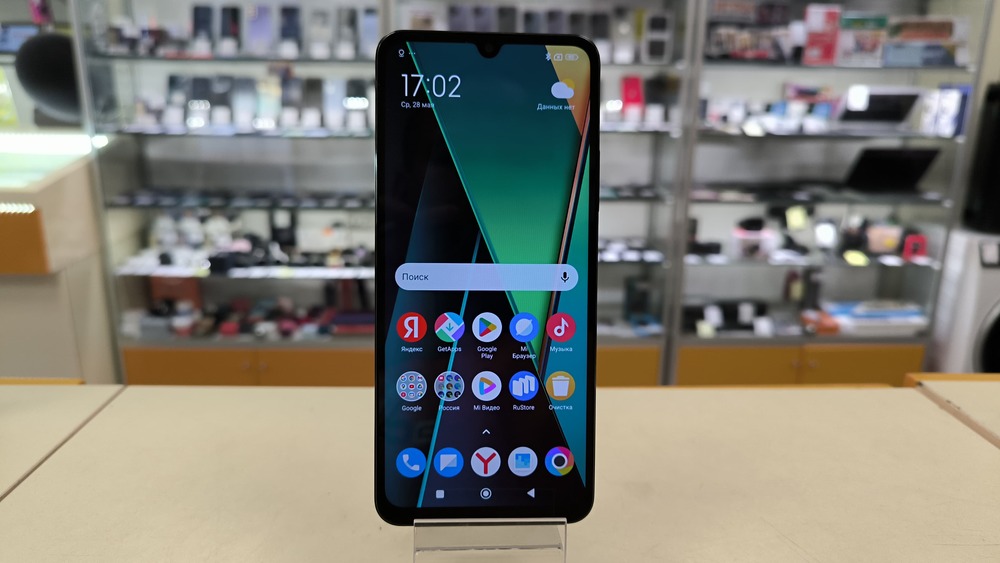 Смартфон Xiaomi POCO C75 6/128