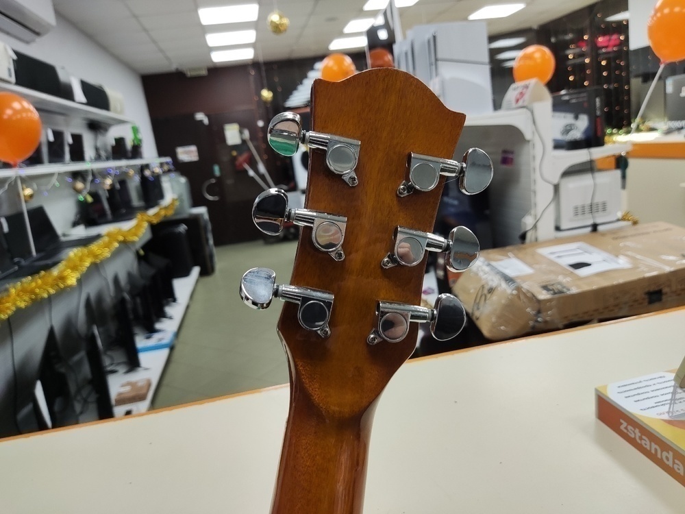 Гитара акустическая Elitaro E4050