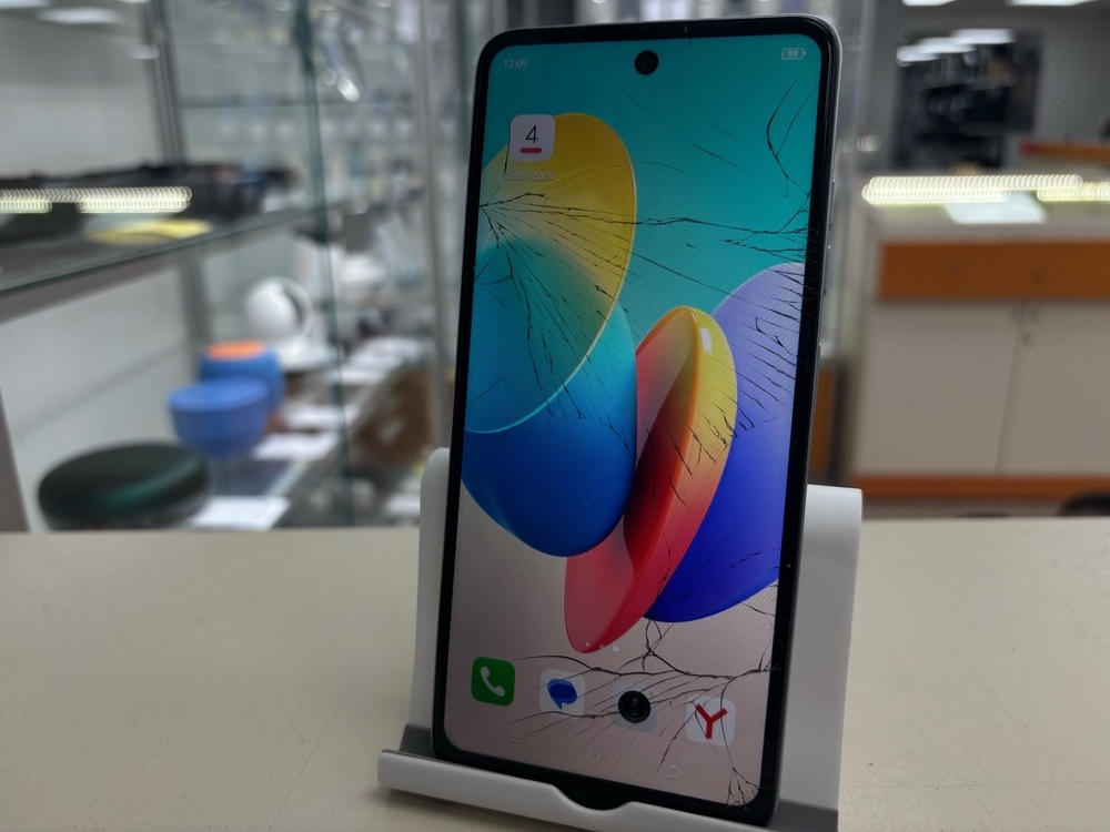 Смартфон Tecno Spark Go 2024 4/128