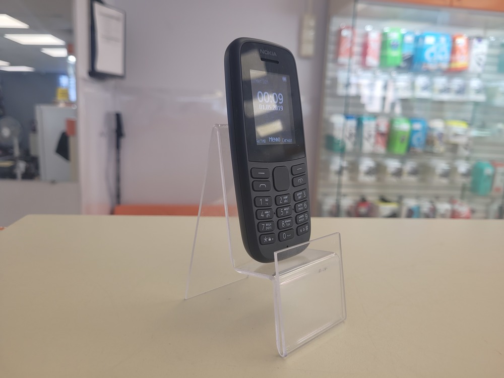Смартфон Nokia 670