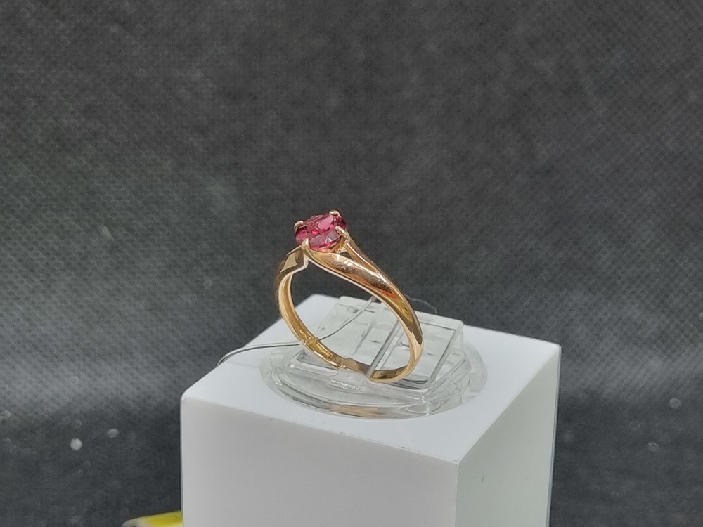 КОЛЬЦО С КАМНЕМ (Au 585)