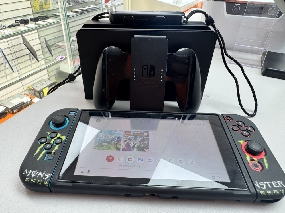 Игровая приставка Nintendo Switch