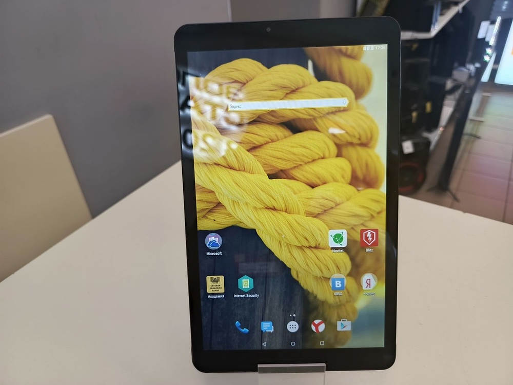 Планшет Irbis TZ101