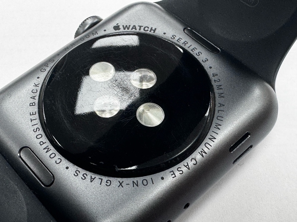 Смарт-часы Apple Watch Series 3 42 мм