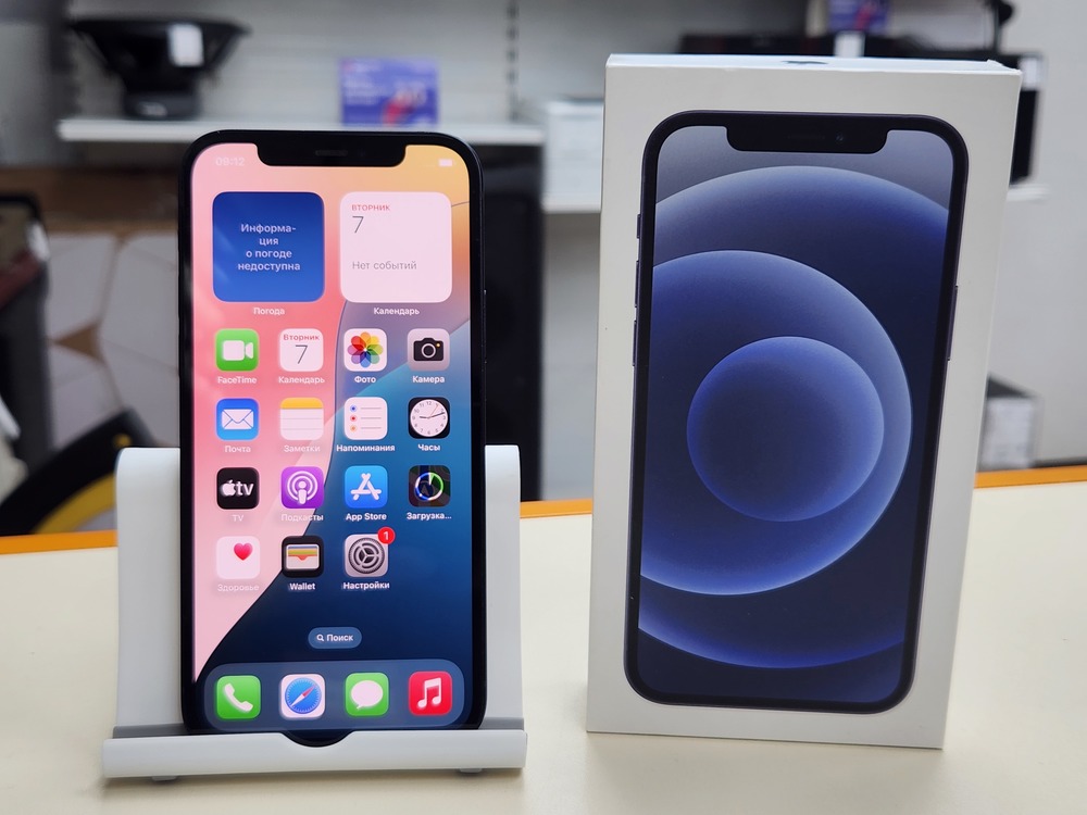 Смартфон Apple iPhone 12 128Gb