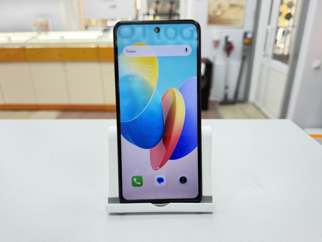 Смартфон Tecno Spark Go 2024 4/64
