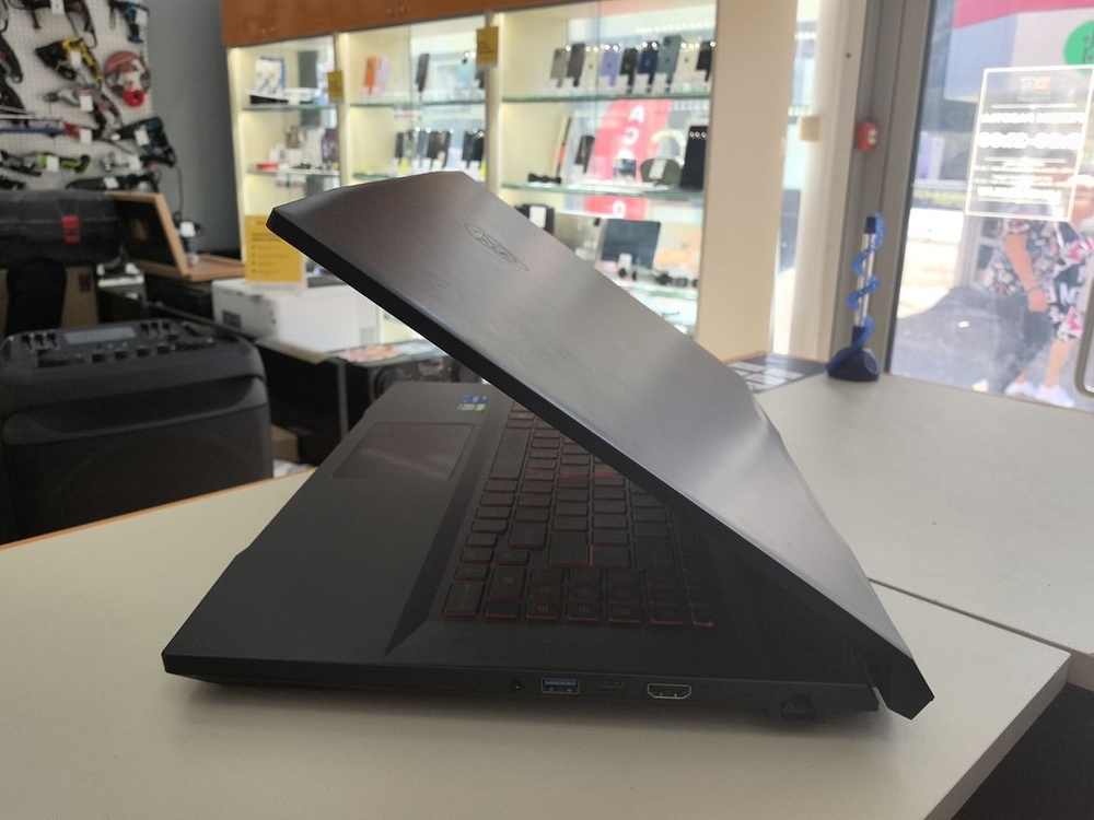 Ноутбук MSI; Core I5-12450H, GeForce RTX 3060, 16 Гб, 512 GB, Нет