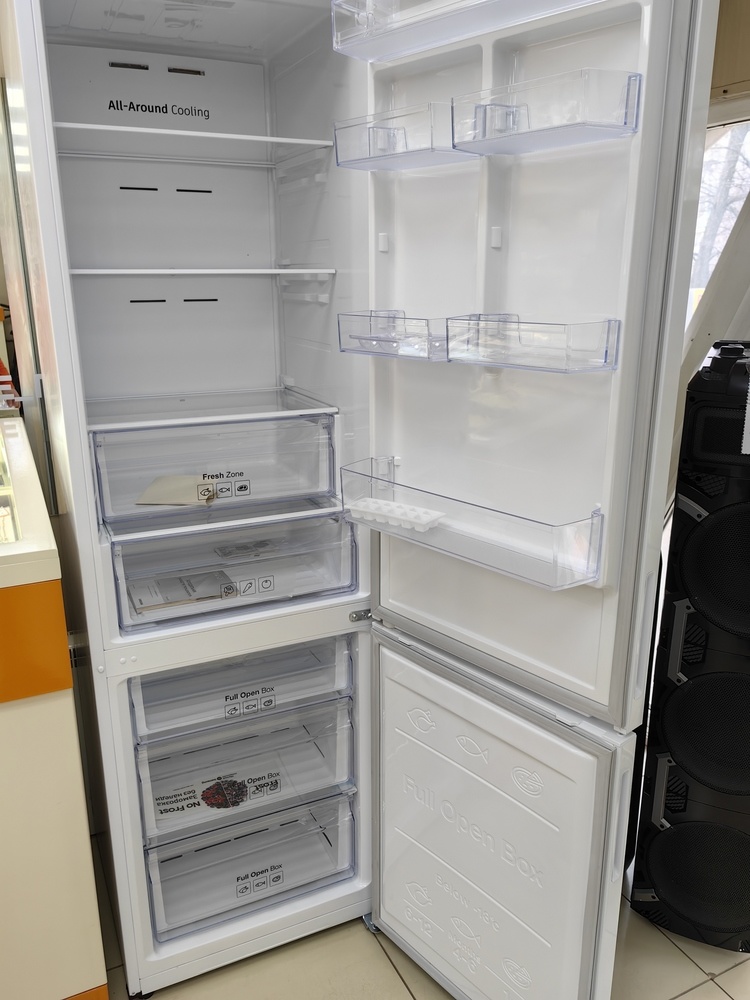 Холодильник Samsung RB37A5000WW