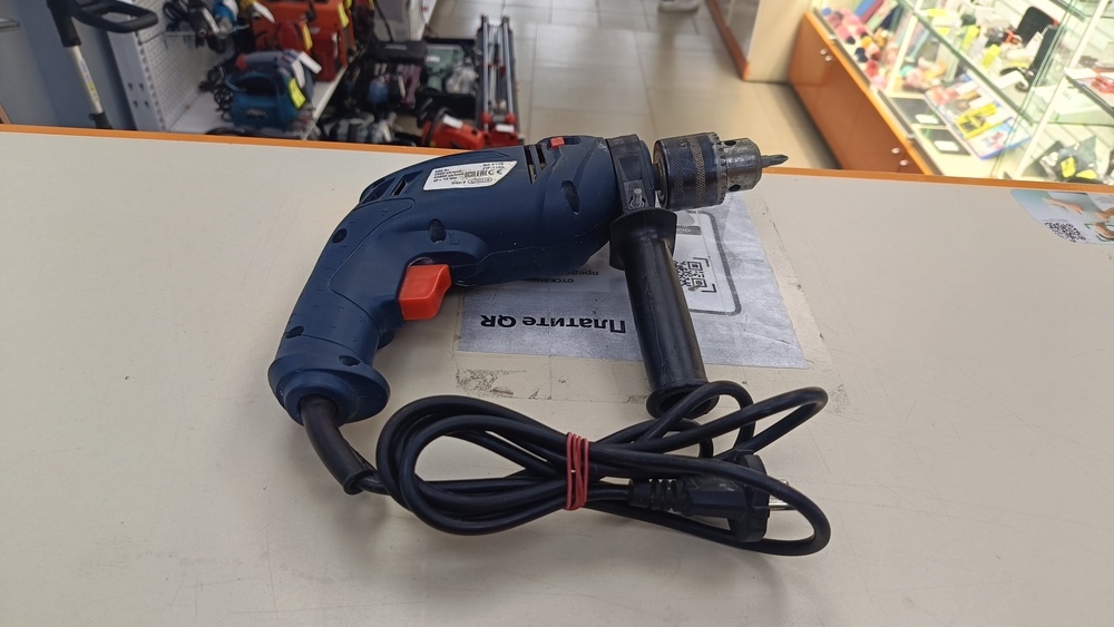 Дрель Defort 650N