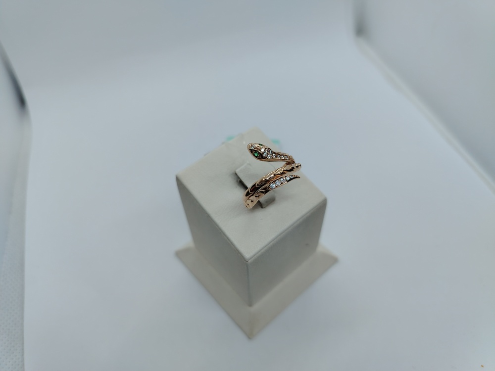 КОЛЬЦО С КАМНЯМИ (Au 585)