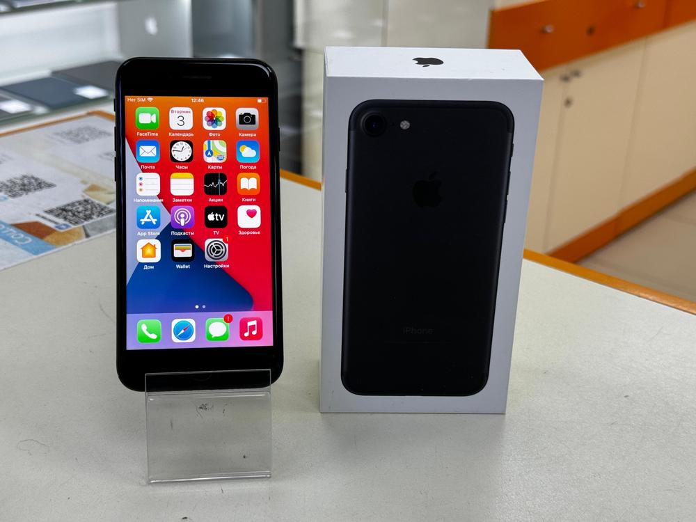 Смартфон Apple iPhone 7 32Gb