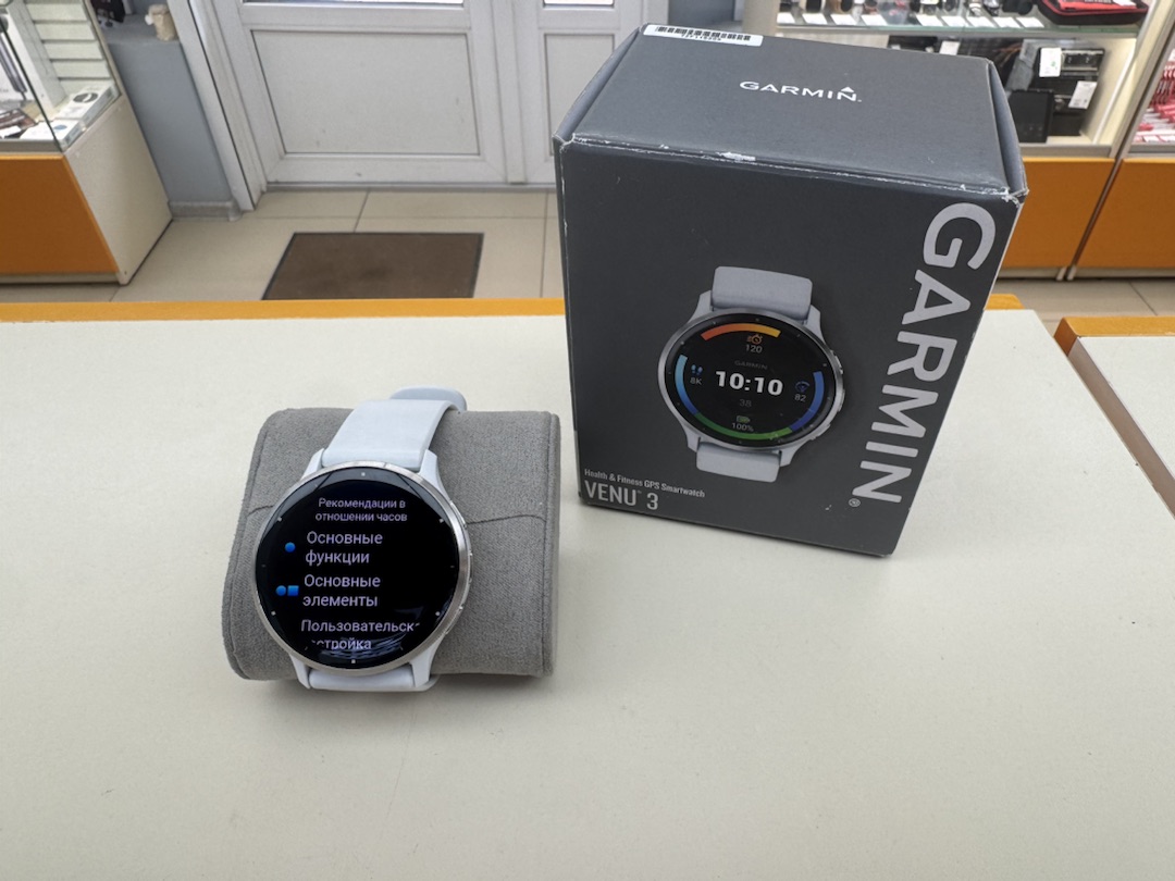 Смарт-часы Garmin Venu 3
