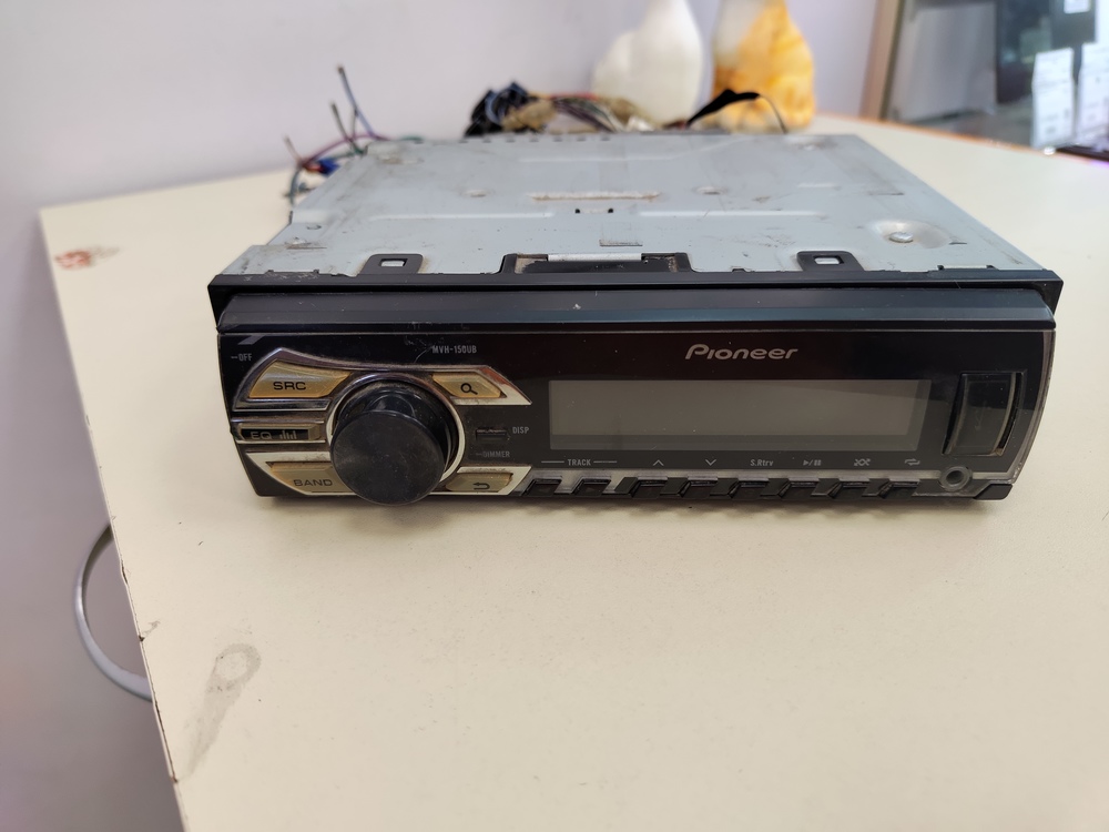 Автомагнитола Pioneer MVH-150UB