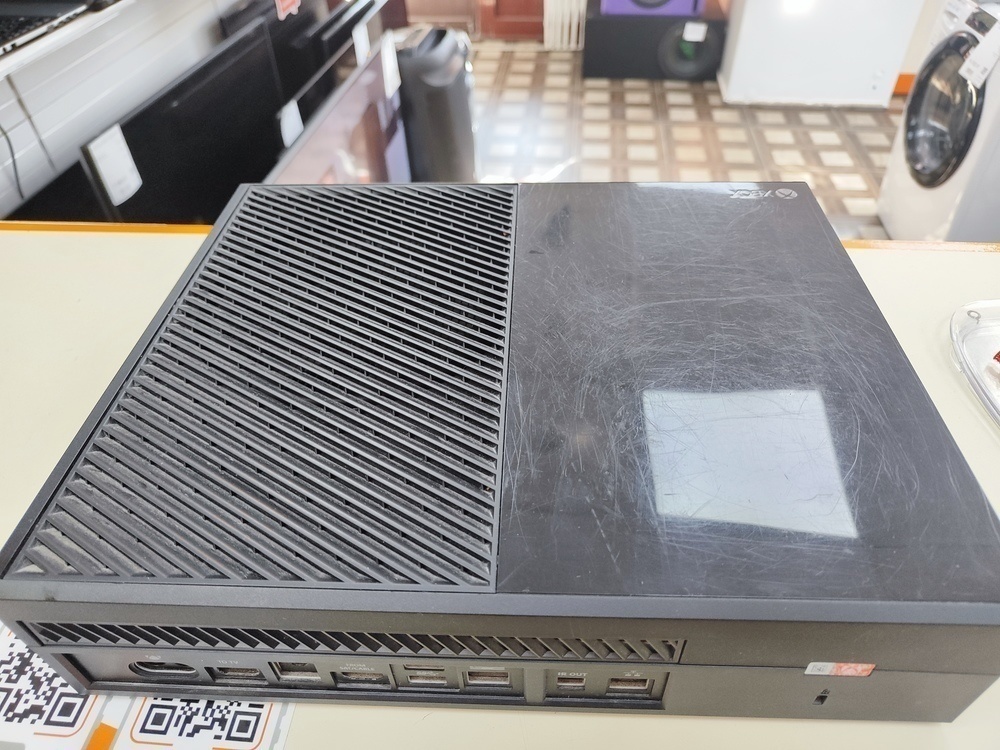 Игровая приставка Xbox One 500Gb