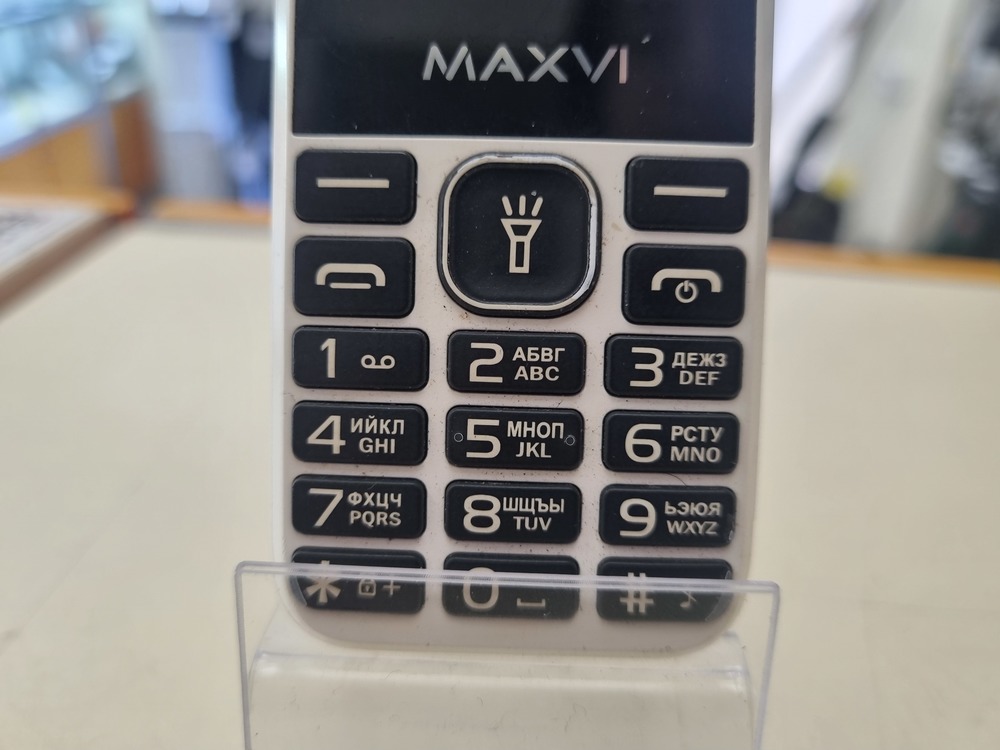 Мобильный телефон Maxvi C27