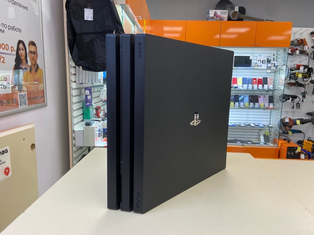 Игровая приставка PlayStation 4 Pro 1Tb