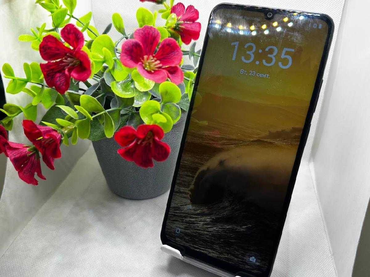 Смартфон Realme Note 60 4/128