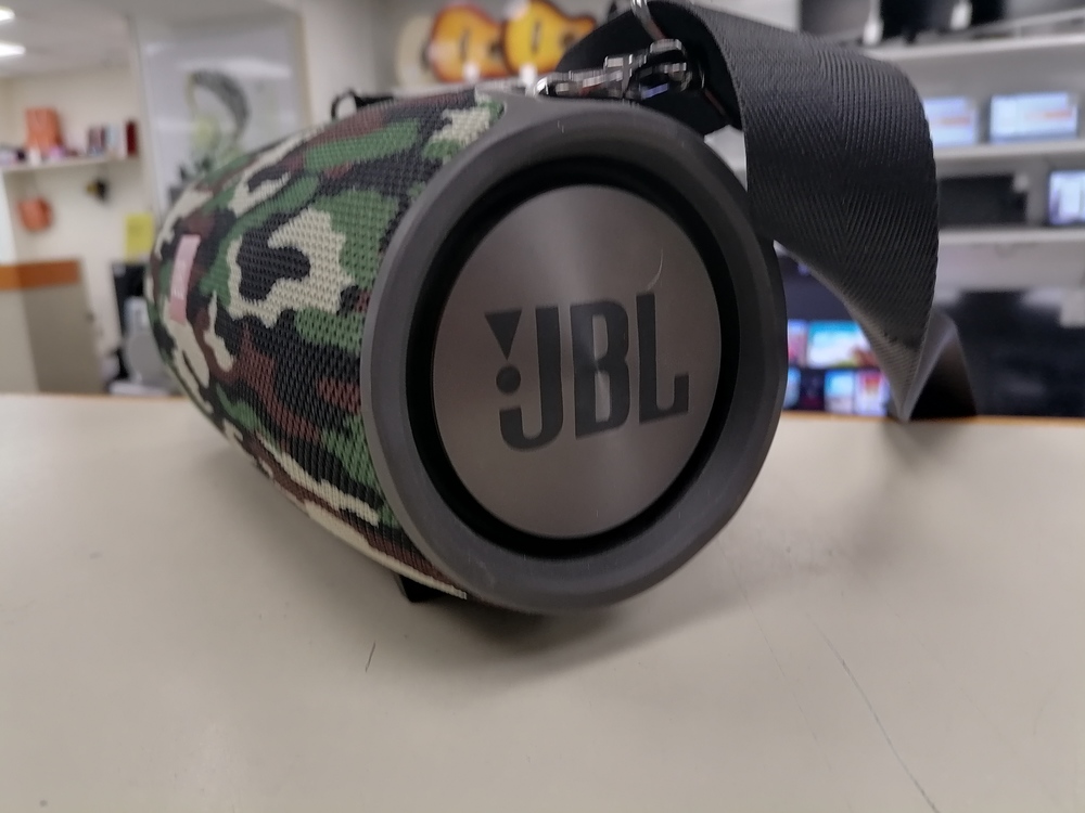 Портативная акустика JBL XTREME