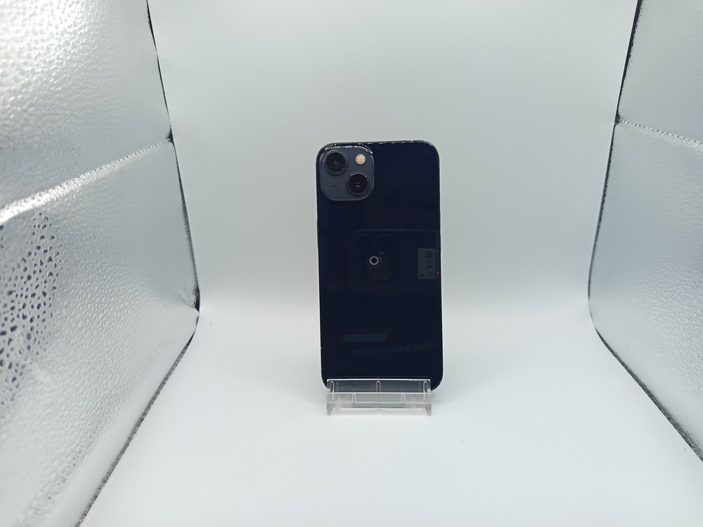 Смартфон Apple iPhone 13 128Gb