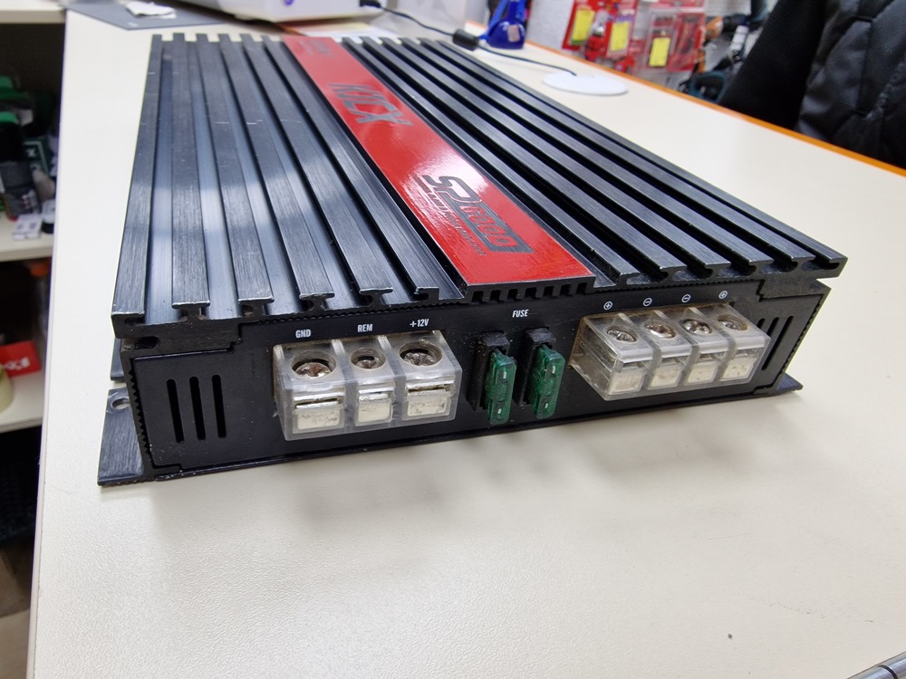 Усилитель моноблок Kicx SP600D