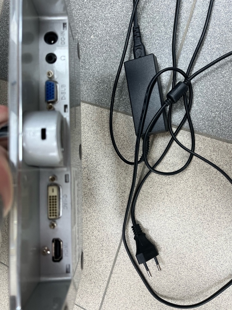 Монитор LG E2290V-SN