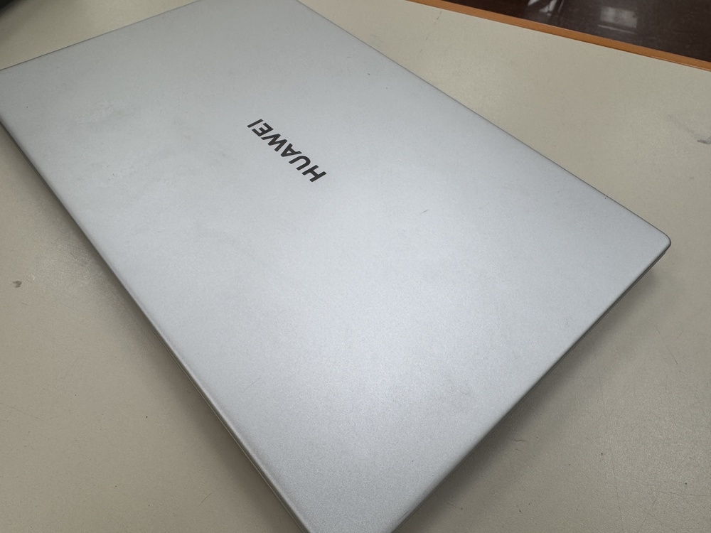 Ноутбук Huawei BoM-wfp9; Ryzen 7 5700U, AMD Graphics, 8 Гб, 512 GB, Нет