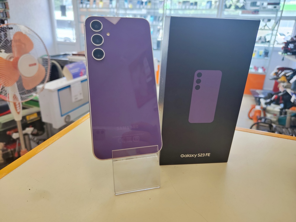 Смартфон Samsung Galaxy S23 FE 8/256
