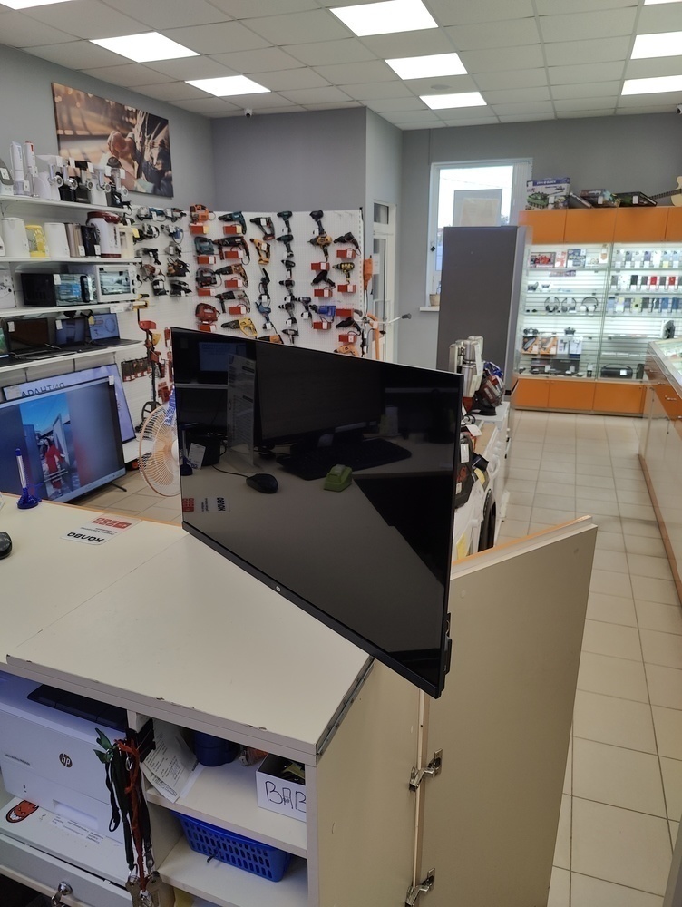LED Телевизор OLTO 32ST20H