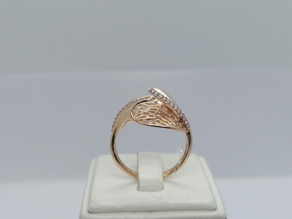 КОЛЬЦО С КАМНЯМИ (Au 585)