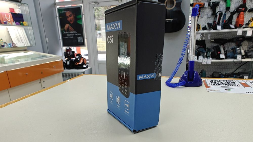 Мобильный телефон Maxvi C3i