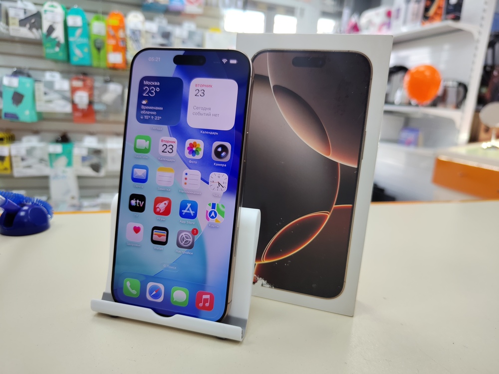 Смартфон Apple Iphone 16 Pro Max 256Gb