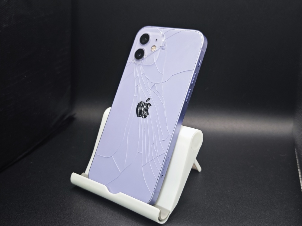 Смартфон Apple iPhone 12 128Gb