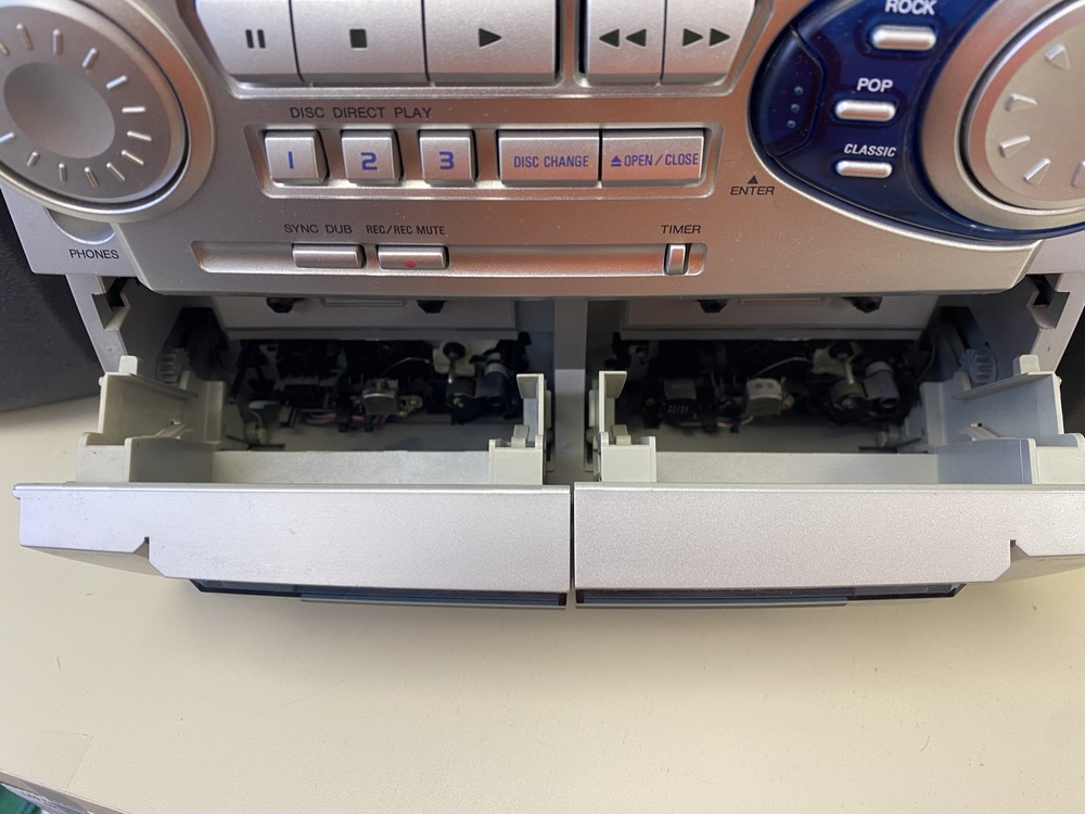 Музыкальный центр Aiwa CX-NSZ 20v