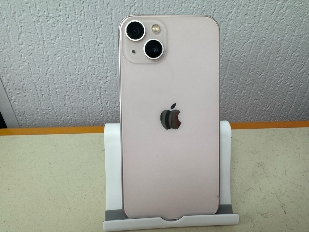Смартфон Apple iPhone 13 128Gb