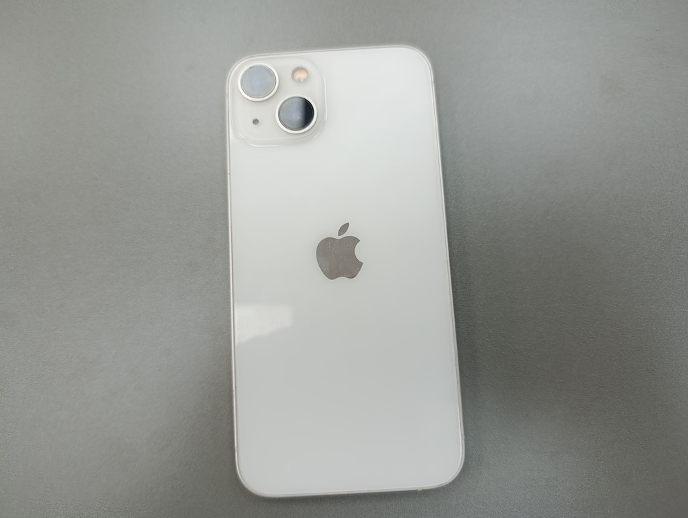 Смартфон Apple iPhone 13 128Gb