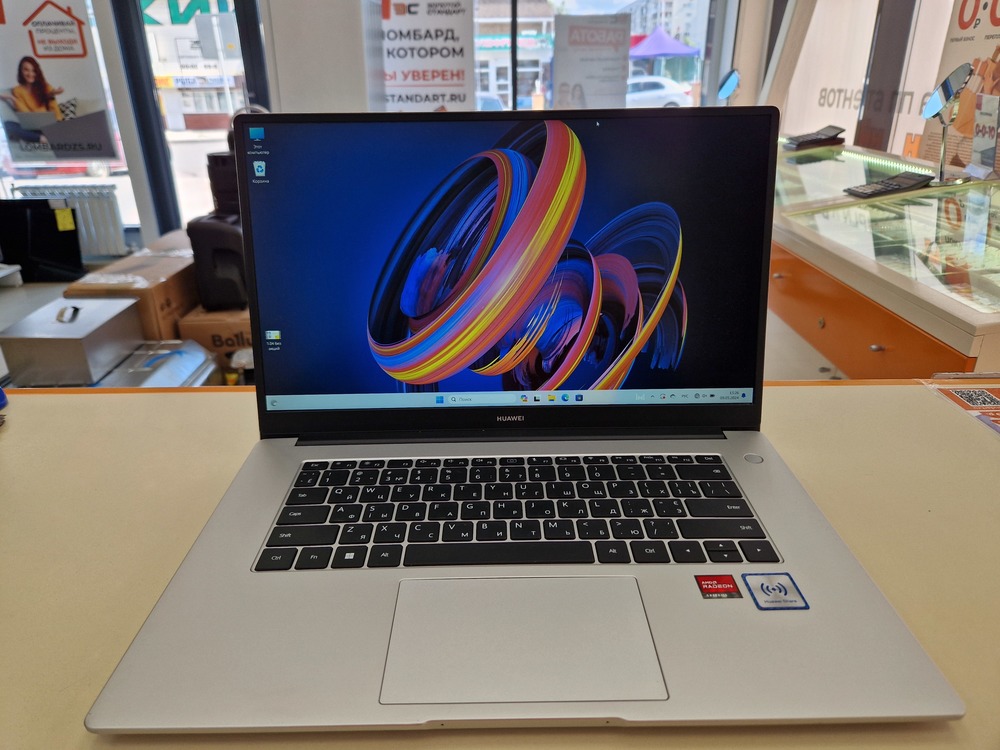 Ноутбуки  Huawei Mate Book; AMD, Ryzen, Ryzen 7 3700U, AMD, Radeon RX Vega 10, 8 Гб, 120 Гб,