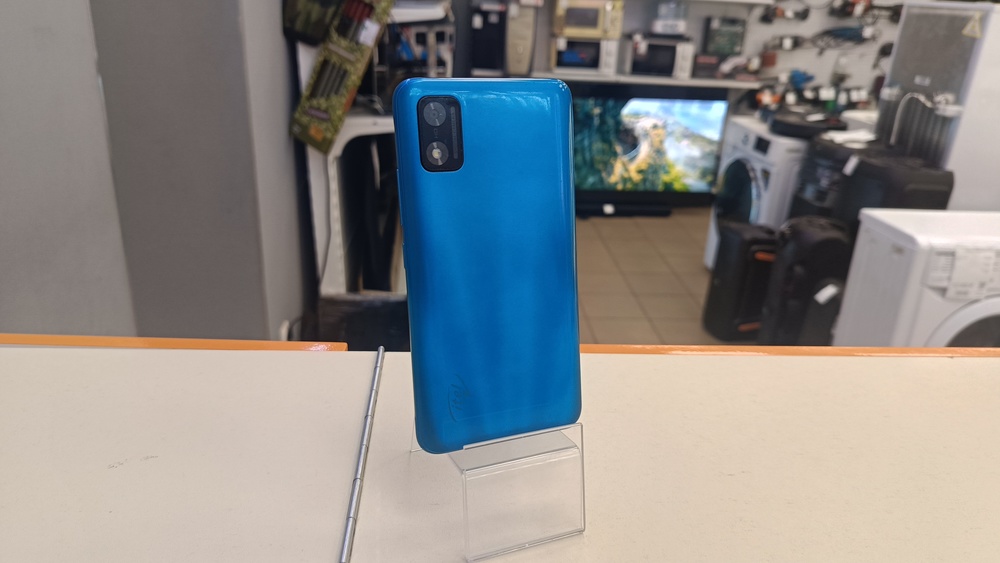 Смартфон Itel A17