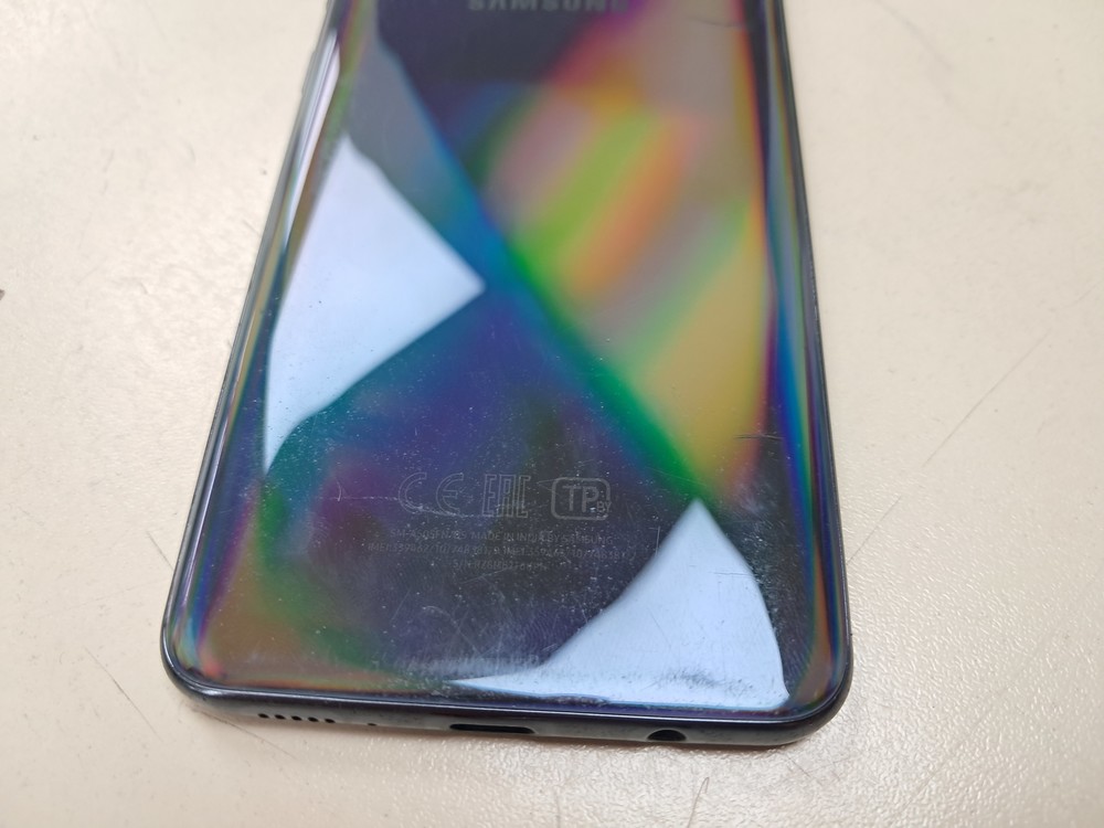 Смартфон Samsung Galaxy A50 4/64