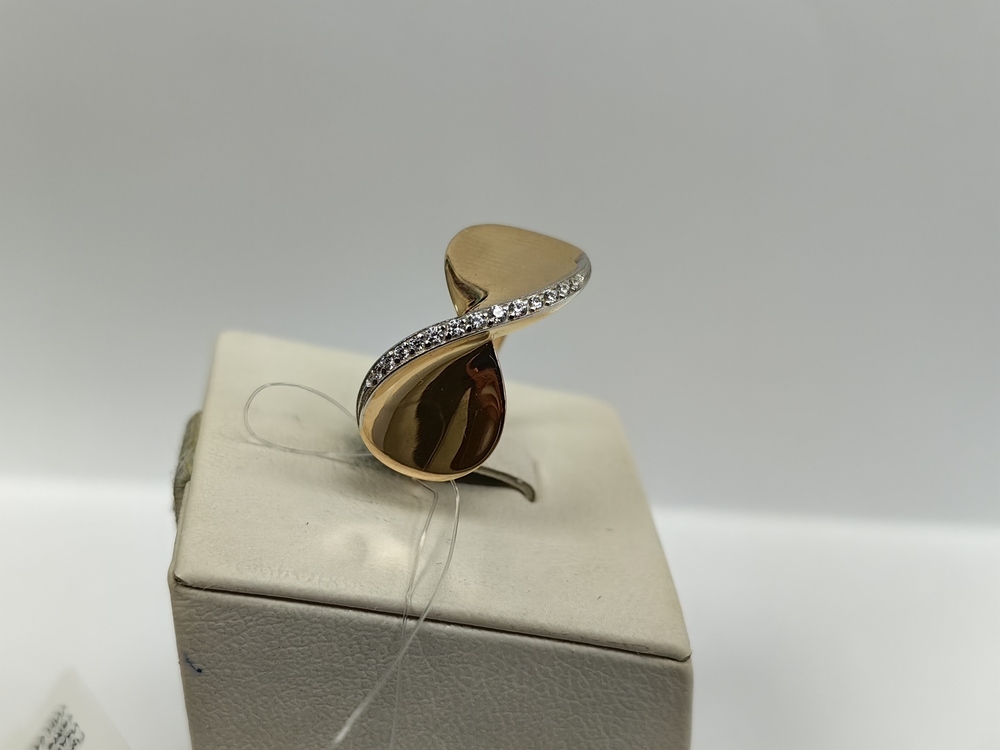 КОЛЬЦО С КАМНЯМИ (Au 585)