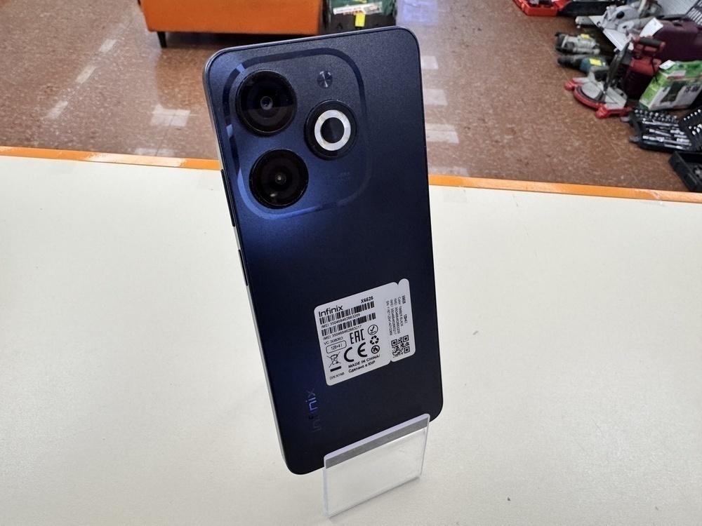 Смартфон Realme C33 4/64