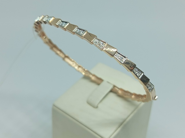 бр1364 БРАСЛЕТ ЖЕСТКИЙ с камнями (Au 585)