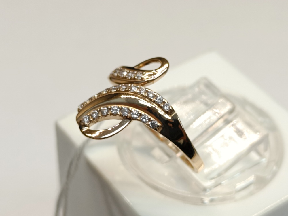 КОЛЬЦО С КАМНЯМИ (Au 585)