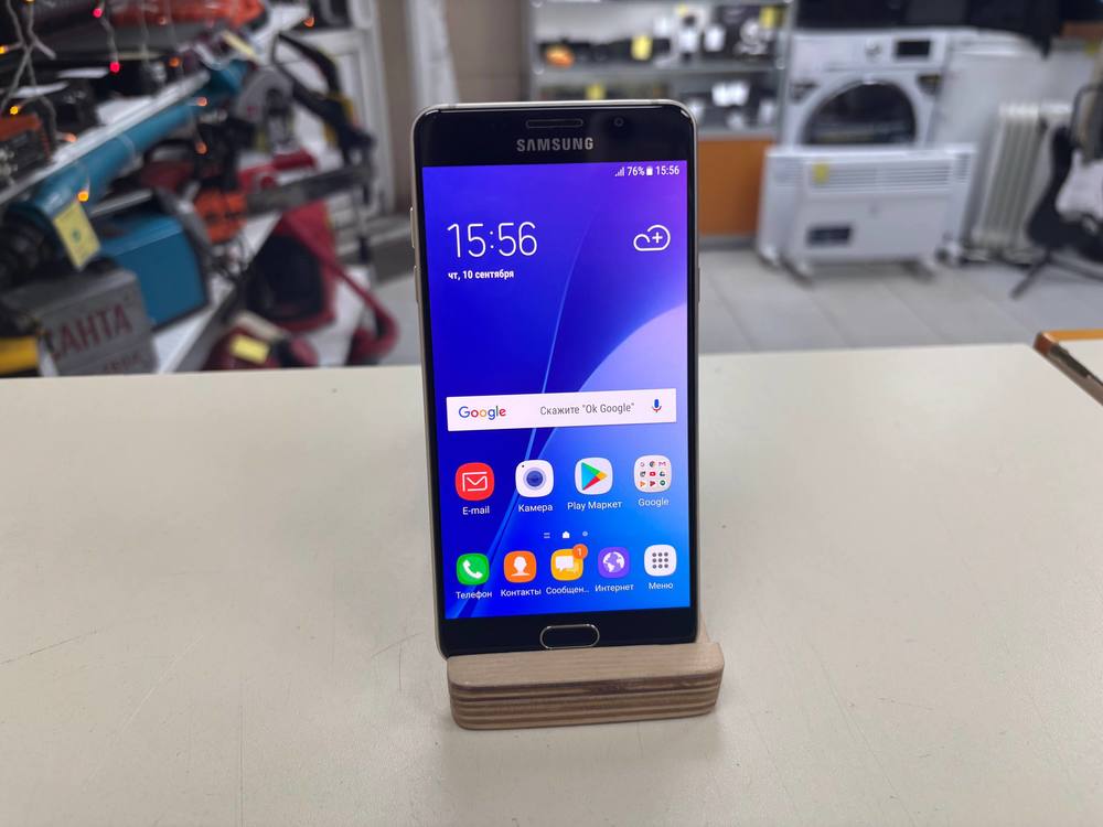 Смартфон Samsung Galaxy A5 2016 2/16