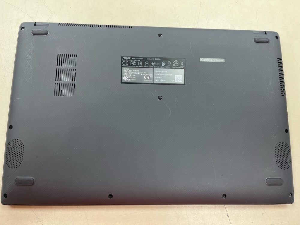 Ноутбук ASUS; Ryzen 3 3200U, Radeon Vega Frontier Edition, 4 Гб, 256 Гб, Нет