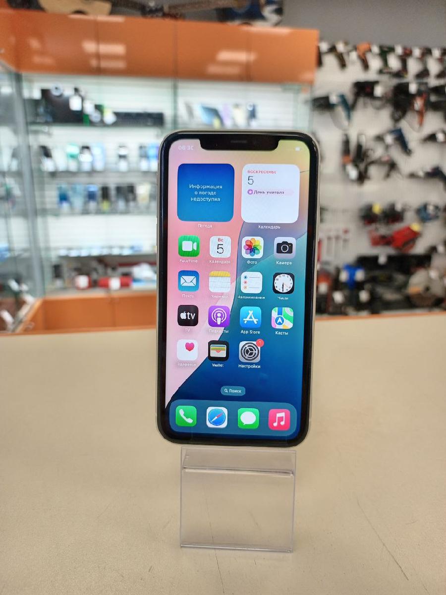 Смартфон Apple iPhone 11 64Gb