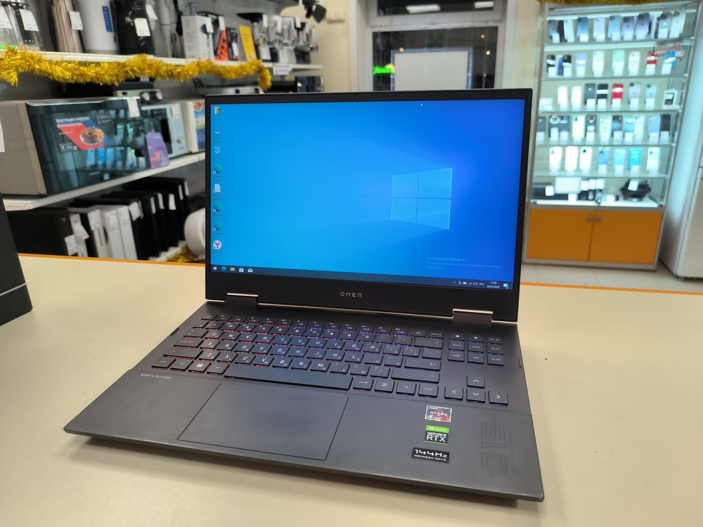 Ноутбук HP Omen 15-en1020ur; Ryzen 7 5800H, GeForce RTX 3070, 16 Гб, 512 GB, Нет