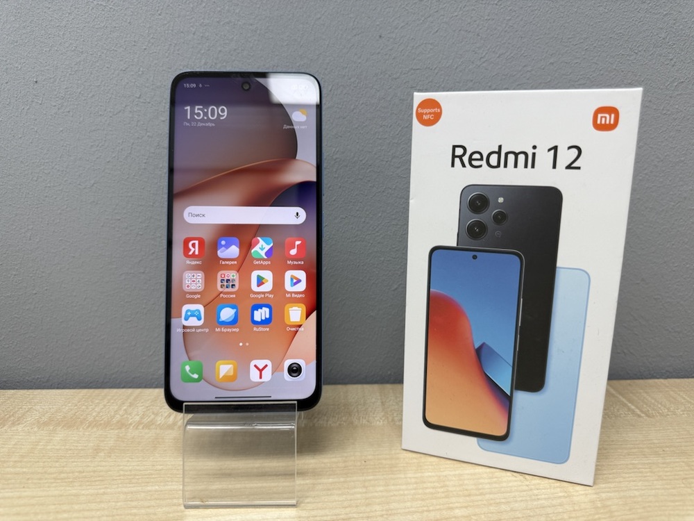 Смартфон Xiaomi Redmi 12 8/256