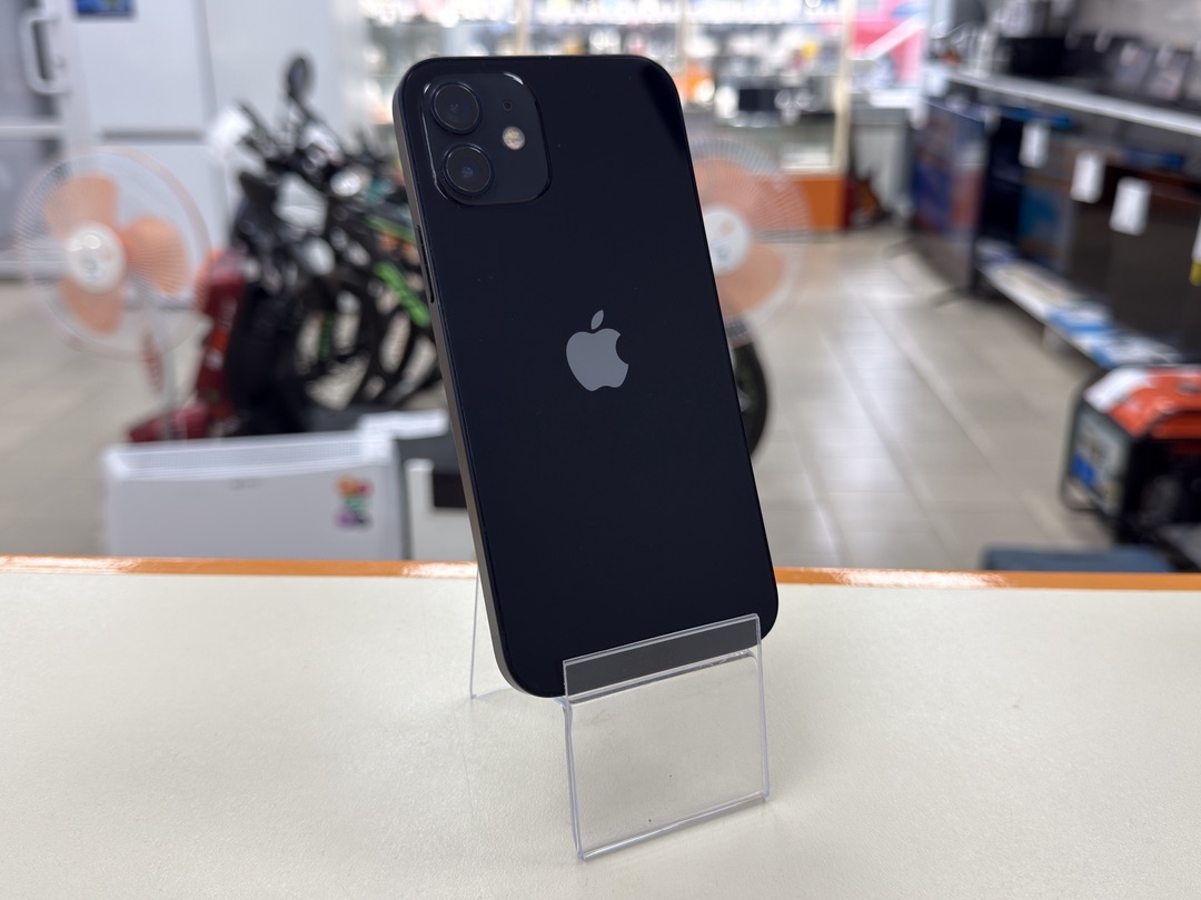 Смартфон Apple iPhone 12 64Gb
